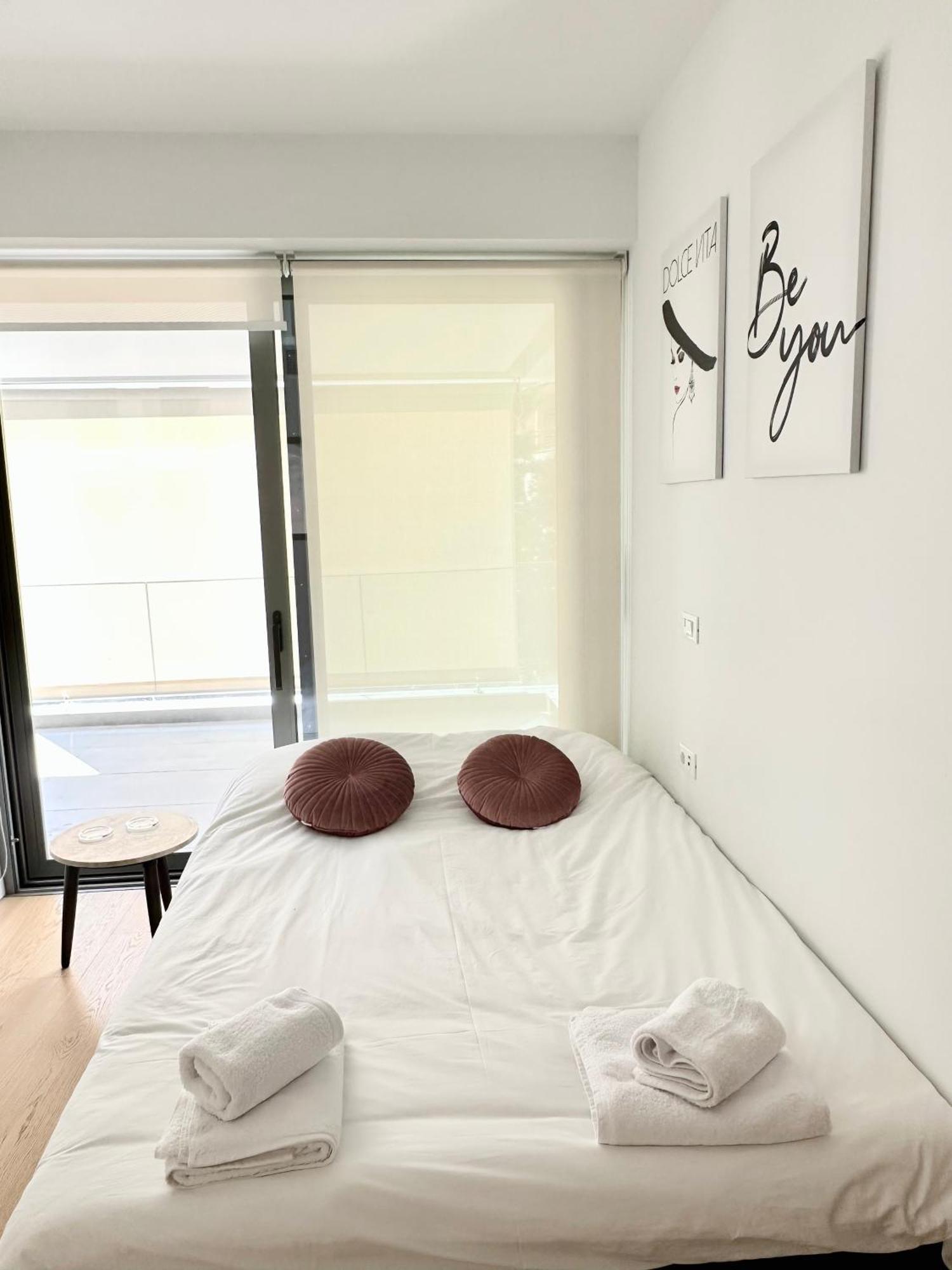 Apartament Serena At Athens Riviera Vári Zewnętrze zdjęcie